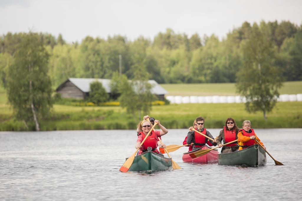 Majatalo Pihlajapuu Hotel Nurmes Buitenkant foto